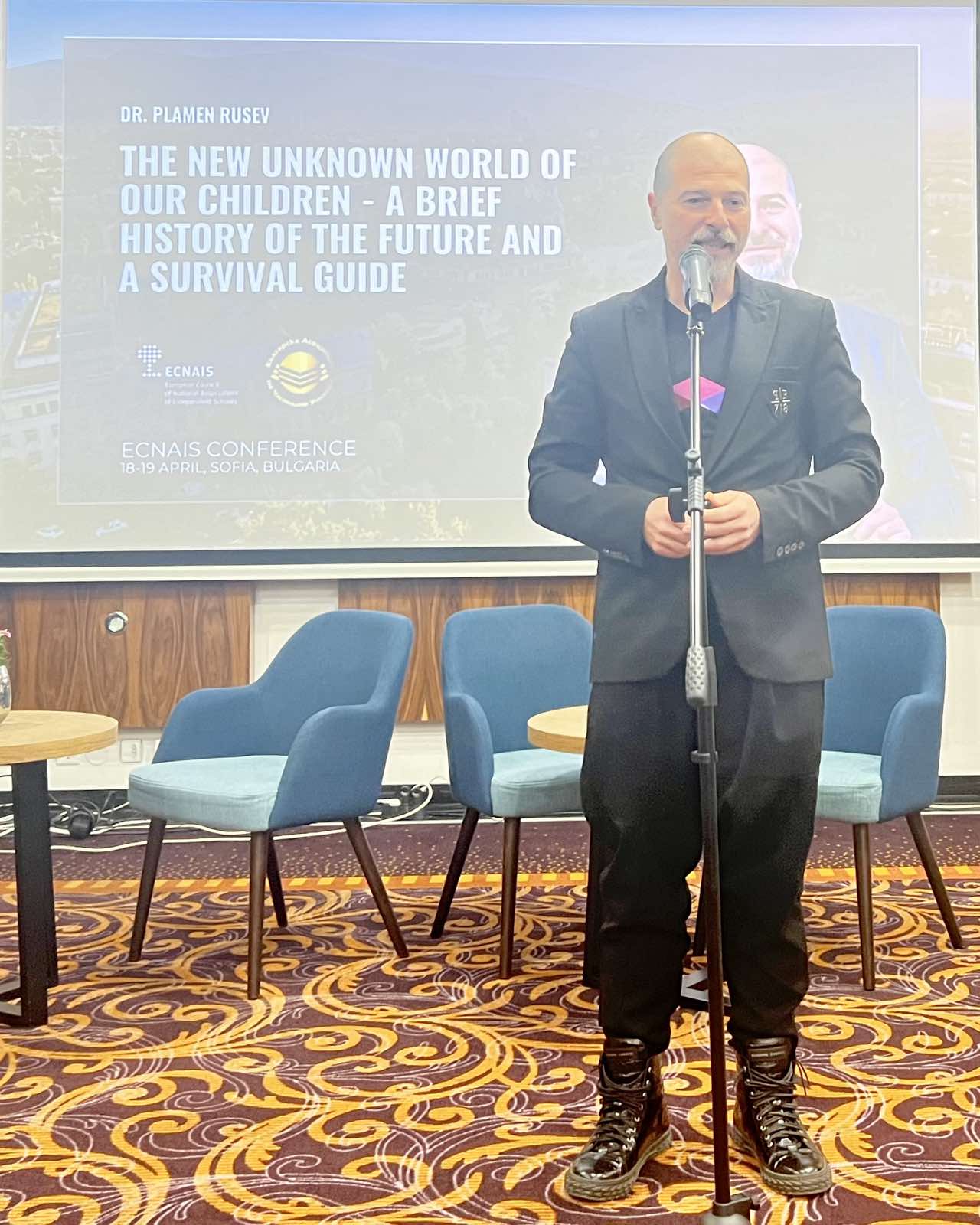 Dr. Plamen Russev speaking at the annual meeting of the European Council of National Associations of Independent Schools