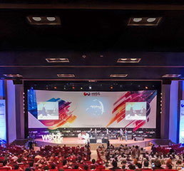 Пламен Русев в панелна дискусия по време на Webit.EMEA в Истанбул