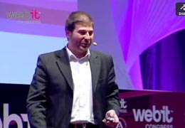 Презентация на сцената на Webit Congress на темата Властта на хората - новия маркетинг Power to the people